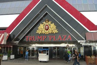 trump plaza open